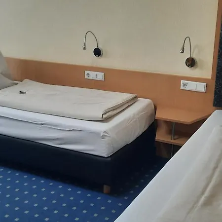 伊芬酒店 酒店 3*