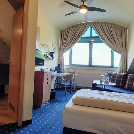 伊芬酒店 威斯洛赫