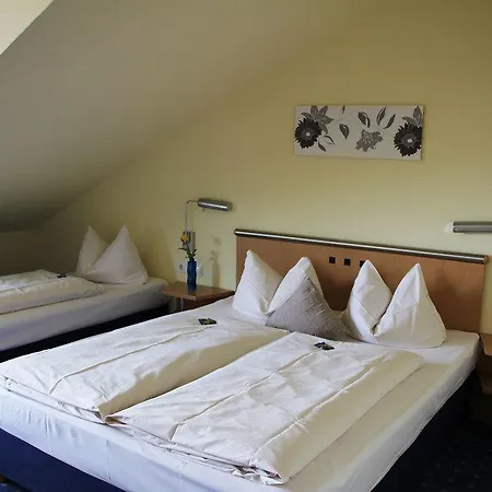 伊芬酒店 酒店 3*