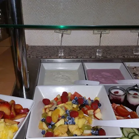 伊芬酒店 酒店 3*