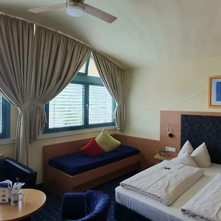 Hotell Ifen 3*